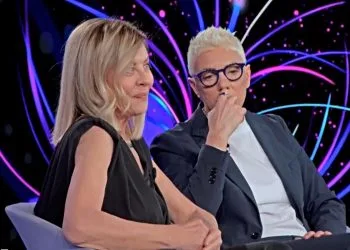 Eva Grimaldi torna all'Isola dei famosi, Imma Battaglia svela il motivo (Screen Mediaset Infinity)