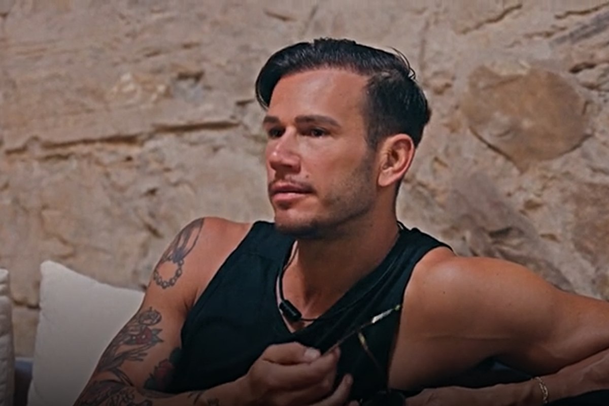 Dopo The 50 Italia Matteo Diamante attacca Paola Caruso (Screen Prime video)