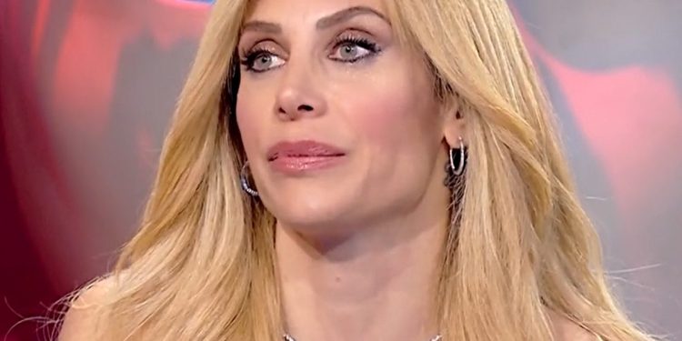 Paola Caruso pentita di aver partecipato al Grande Fratello Vip (Screen Raiplay)