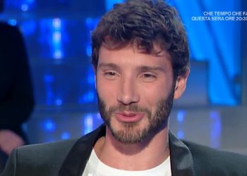 Sanremo 2027, Stefano De Martino annuncia le date ufficiali del festival
