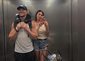 Belen Rodriguez si mostra con il fidanzato Gaetano e replica alle critiche (Foto IG)