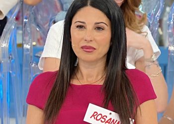 Uomini e Donne dure critiche per Rosanna Siino, la replica della dama (Screen Witty Tv)