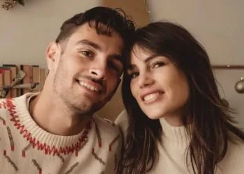 Lorenzo Musetti e la compagna Veronica